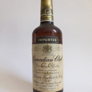 Canadian Club 6 Year Blended Canadian Whisky - Distilled 1968, Bottled 1974 (43.4%, 75cl)